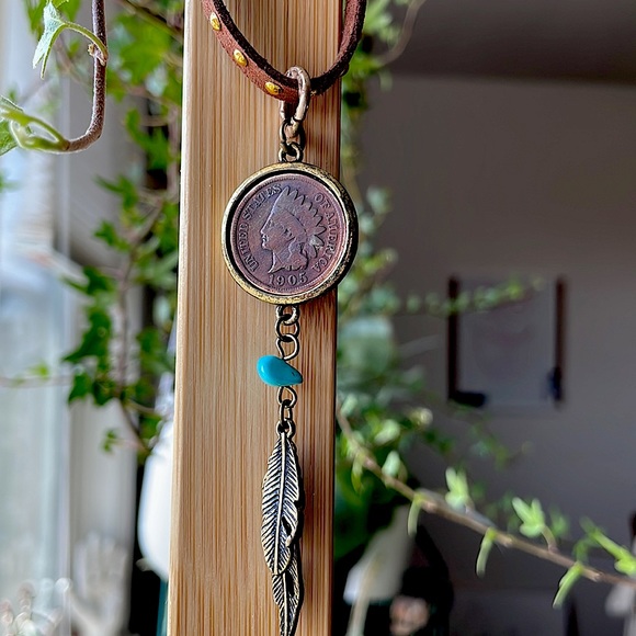 Jewelry - 1905 vintage Indian head penny studded suede necklace turquoise feather charms